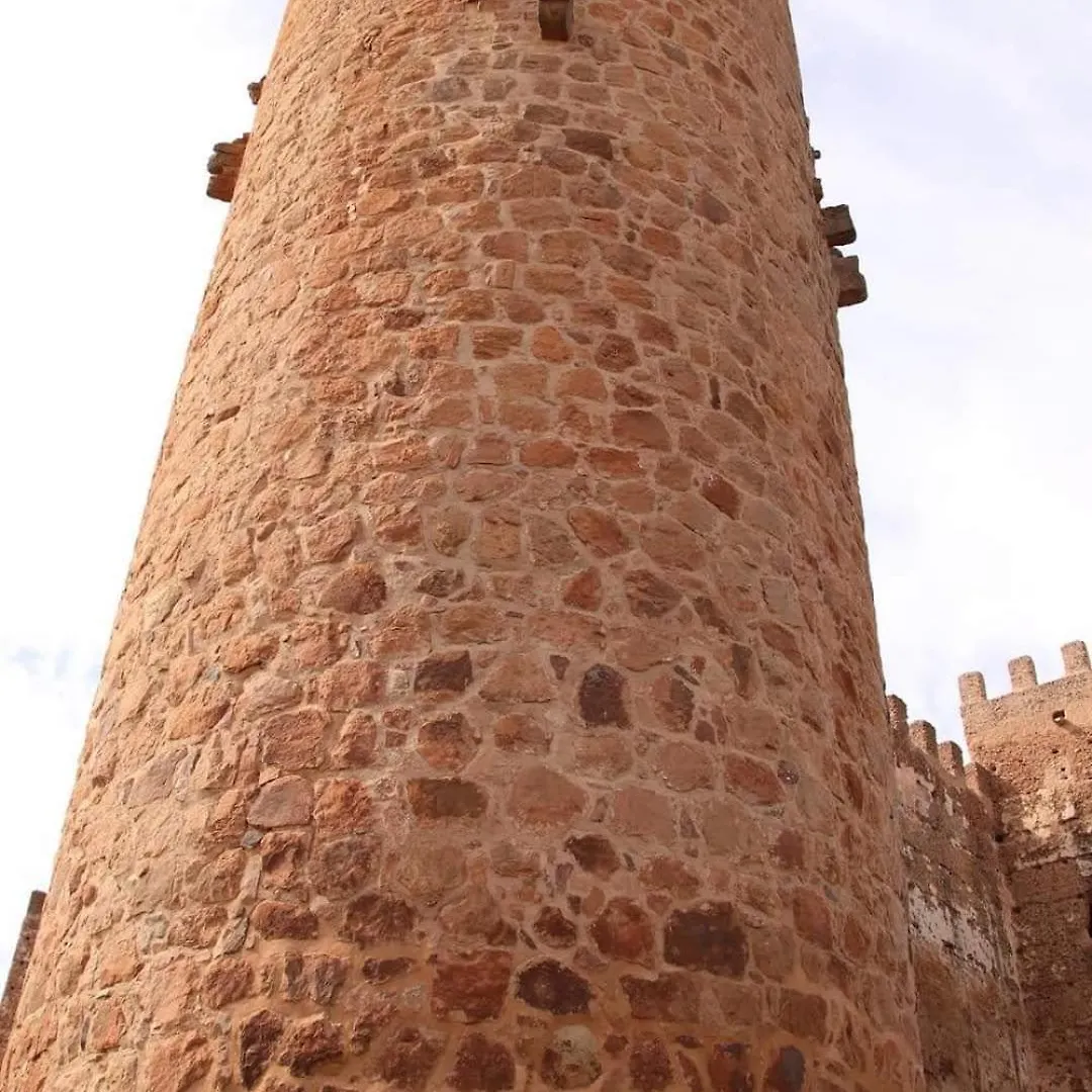 La Villa de Laura Baños de la Encina